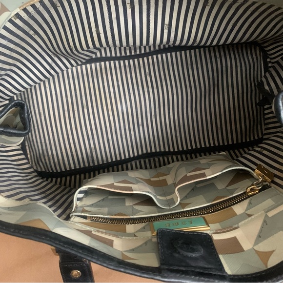 L.A.M.B. GWEN STEFANI Geometric XL Coated Canvas Satchel TOTE BAG - Picture 8 of 9